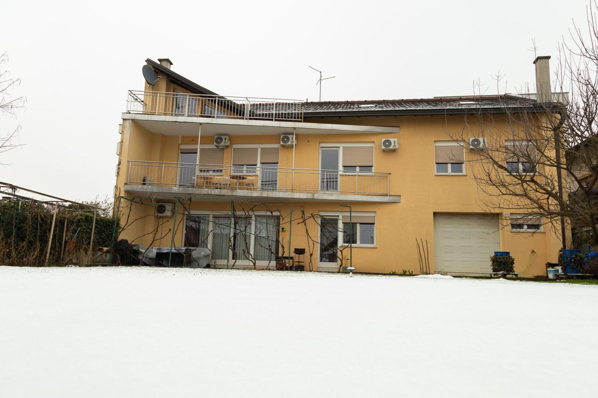 Ferienwohnung Bolek Mansion Banja Luka Exterior foto
