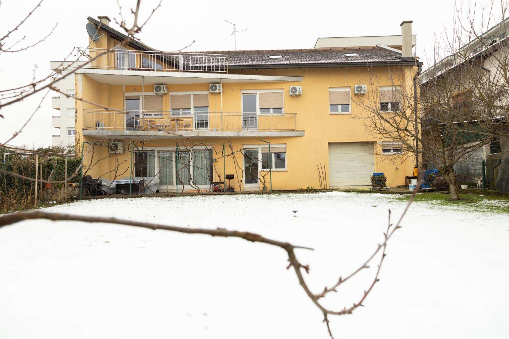 Ferienwohnung Bolek Mansion Banja Luka Exterior foto